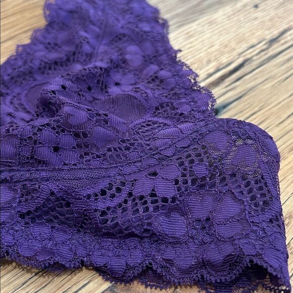 Intimately Free People Medium Purple Lace Halter Bralette Bra - Picture 2 of 6